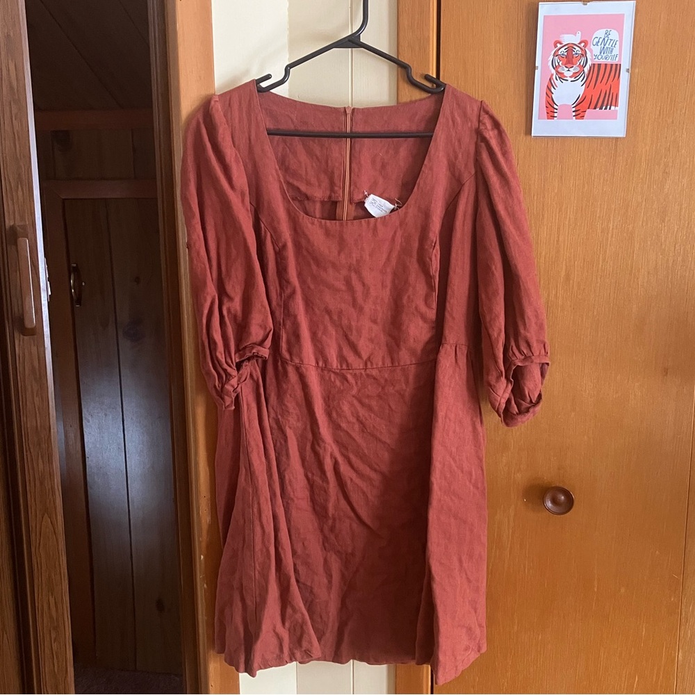 Linen puff sleeve dress